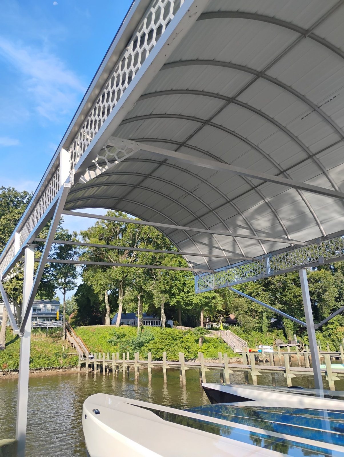 Finished freestanding metal canopy